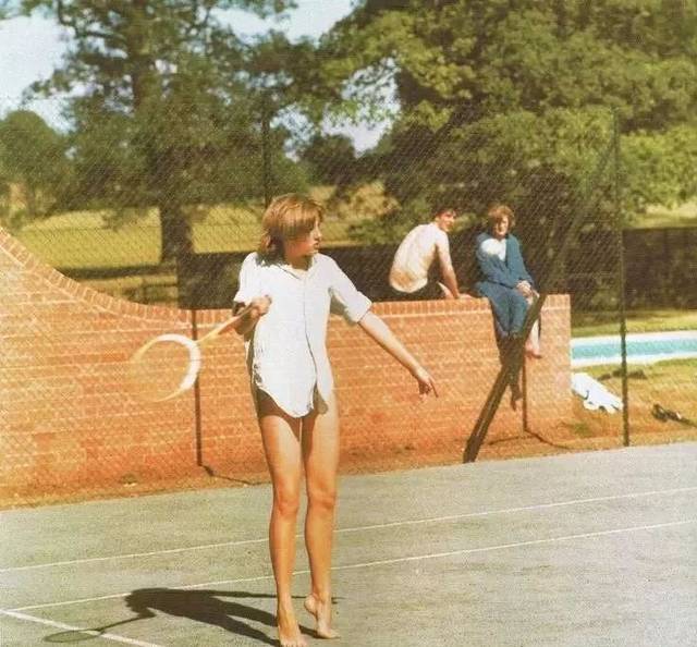 以苏莱为例 以苏莱为例